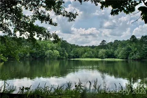 236260 General Sumter 2930 Dr #29/30, Great Falls, SC 29055