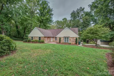 339 Whitethorn Dr, Gastonia, NC 28054