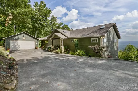 232 Forge Crest Dr, Mills River, NC 28759
