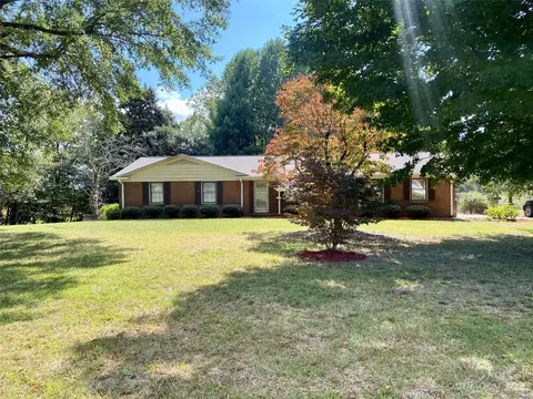 161 Cartwright Rd, Harmony, NC 28634 photo 36