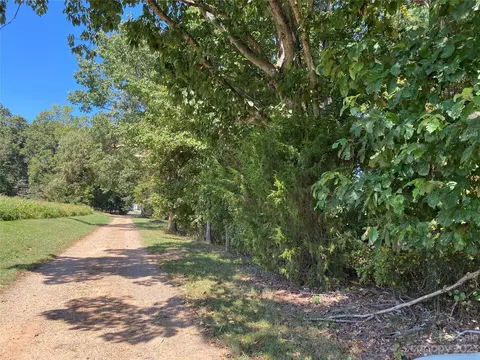 161 Cartwright Rd, Harmony, NC 28634 photo 37