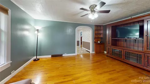 57 Lamar St, Marion, NC 28752 photo 34