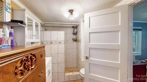 57 Lamar St, Marion, NC 28752 photo 14
