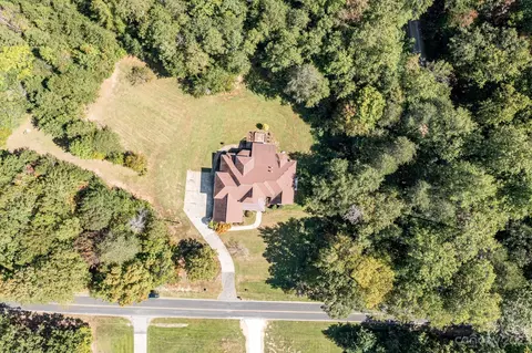 2426 Smith Rd, Clover, SC 29710 photo 38