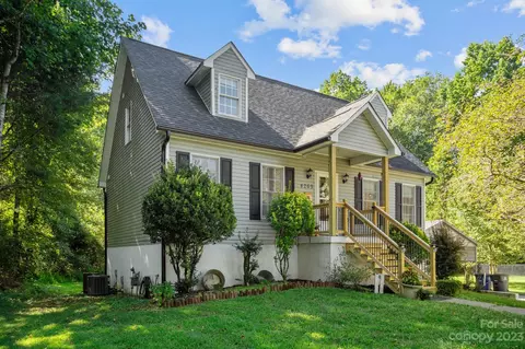 4269 Yeaton Glen Cir, Winston Salem, NC 27107