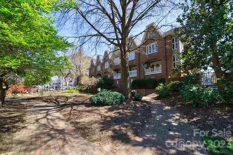 367 W 7th St, Charlotte, NC 28202