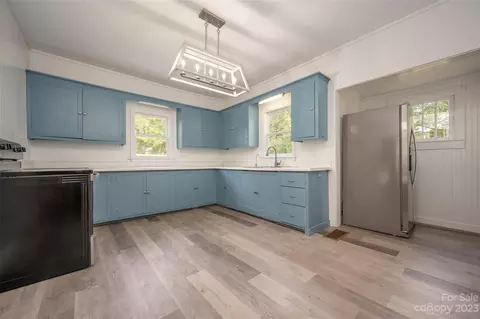 545 E Main St, Spindale, NC 28160 photo 6