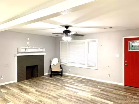 4780 Raleigh St, Conover, NC 28613 photo 4