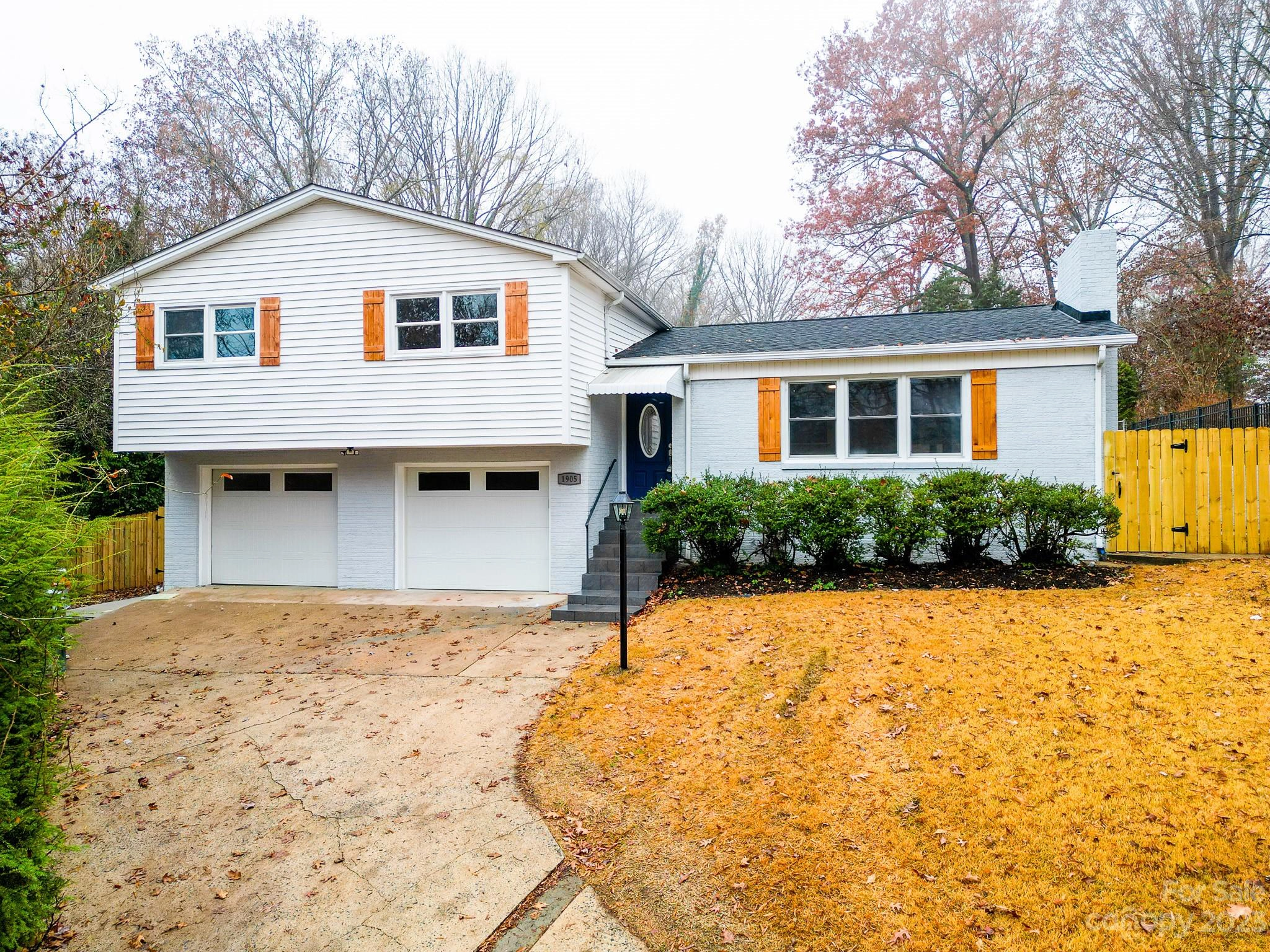 1905 10th St Nw Pl NW  