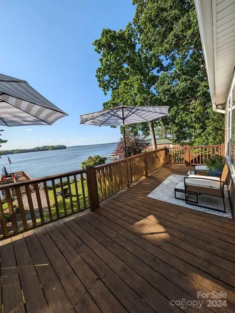 Exterior - 710 Catfish Rd, Richfield, NC 28137 photo 9 of 12