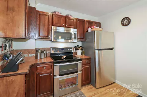 Kitchen - 710 Catfish Rd, Richfield, NC 28137 photo 1 of 2