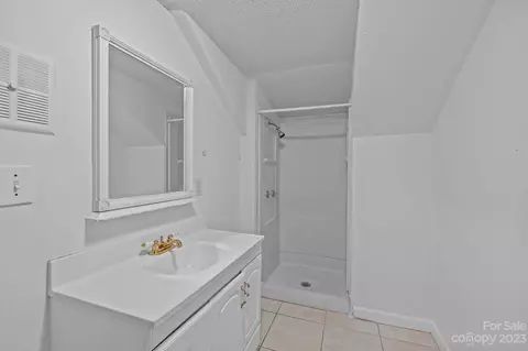 5217 Clearwater Rd, Charlotte, NC 28217 photo 18