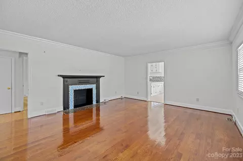 5217 Clearwater Rd, Charlotte, NC 28217 photo 2