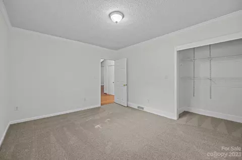 5217 Clearwater Rd, Charlotte, NC 28217 photo 11