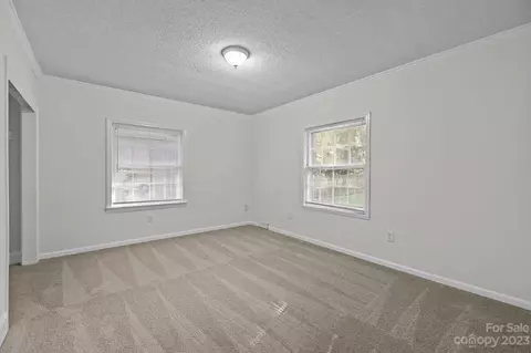 5217 Clearwater Rd, Charlotte, NC 28217 photo 10