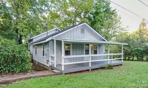 42 Browning Rd, Waynesville, NC 28786
