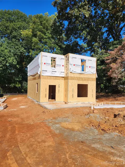 115 Church St, Mount Holly, NC 28120