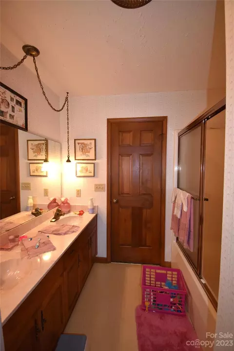 205 Mull Ln, Morganton, NC 28655 photo 30