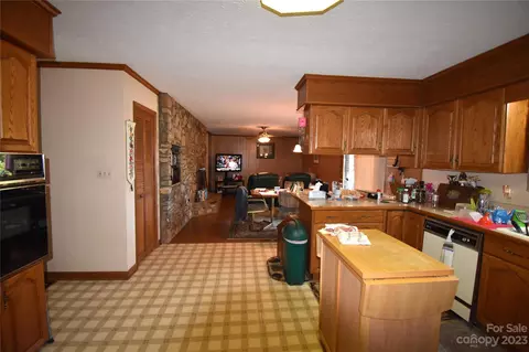205 Mull Ln, Morganton, NC 28655 photo 21