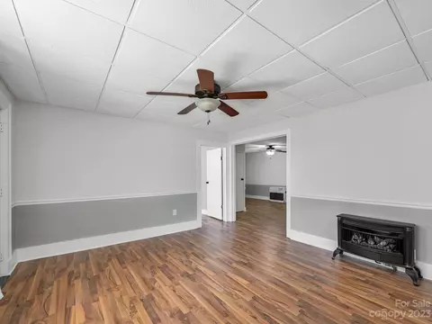 80 Lowe St, Canton, NC 28716 photo 6