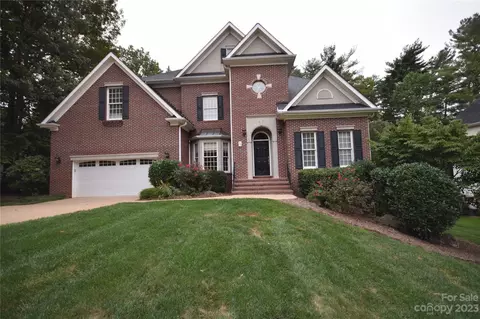 904 Woodvine Rd, Asheville, NC 28803