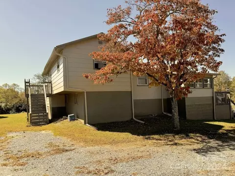 Exterior - 565 Neely Rd, Brevard, NC 28712 photo 3 of 5