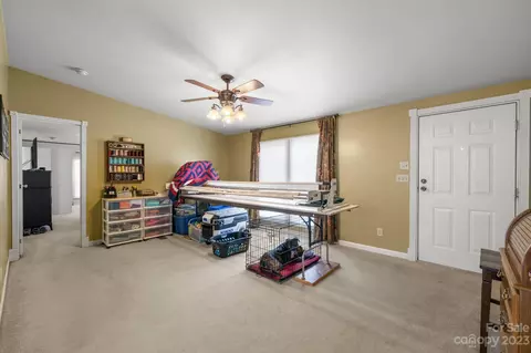 338 Divide Loop, Flat Rock, NC 28731 photo 4