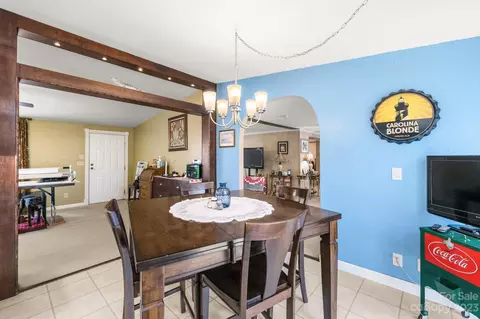338 Divide Loop, Flat Rock, NC 28731 photo 7