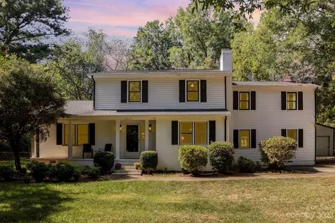 2249 Wintercrest Dr, Rock Hill, SC 29732