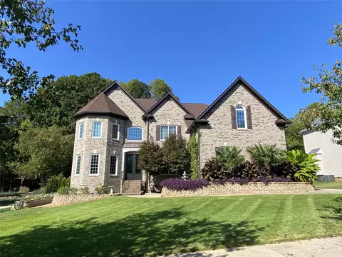 11921 New Bond Dr, Huntersville, NC 28078