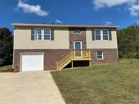 4753 Petra Mill 17 Rd #17, Granite Falls, NC 28630