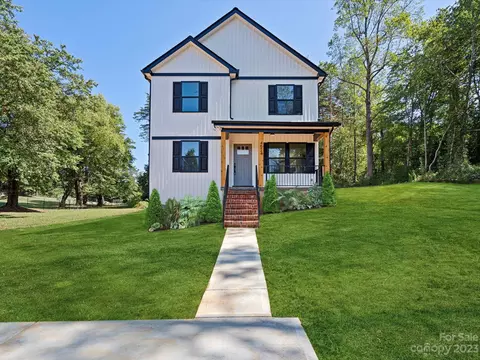 4524 Summit Cir, Conover, NC 28613