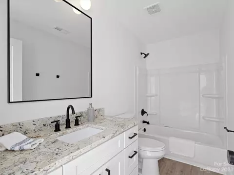 4524 Summit Cir, Conover, NC 28613 photo 21