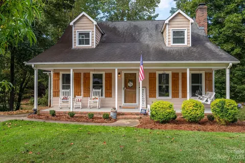 255 Vermont Dr, Stanley, NC 28164