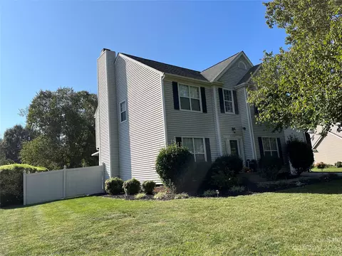 9140 Agnes Park Ln, Huntersville, NC 28078