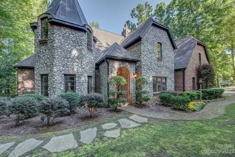 505 Stuart Rdg, Cramerton, NC 28032 photo 2