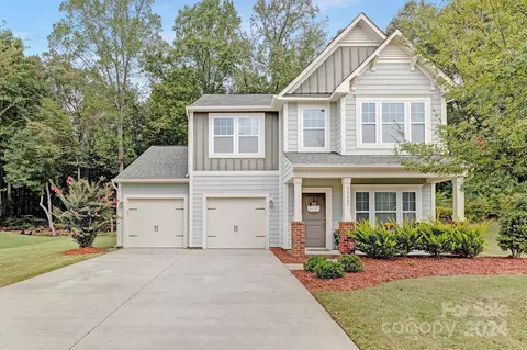 15109 Ockeechobee Ct, Mint Hill, NC 28227