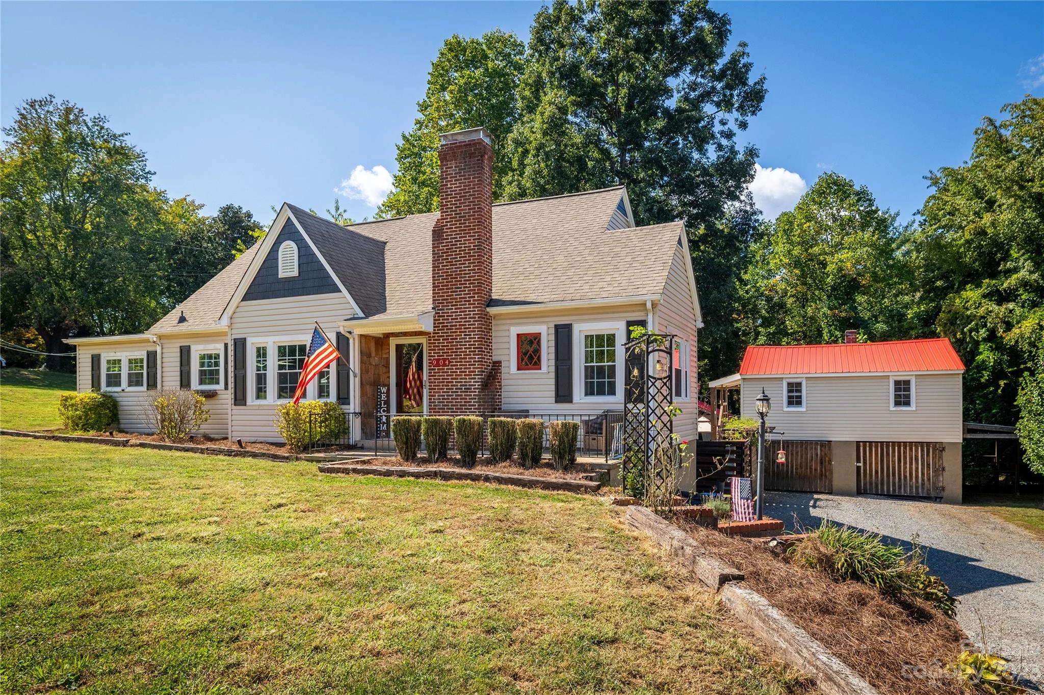 904 Bounous Nw St NW  