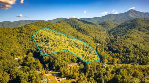 00000 Saw Branch Rd, Candler, NC 28715