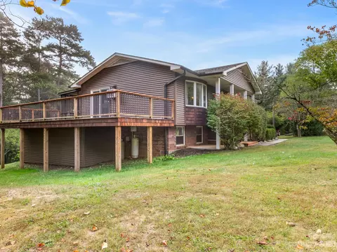98 Pinecrest Dr, Alexander, NC 28701 photo 2