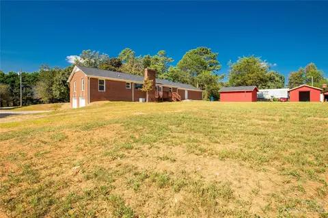 3088 Propst Rd, Clover, SC 29710 photo 9