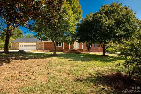 3088 Propst Rd, Clover, SC 29710 photo 5