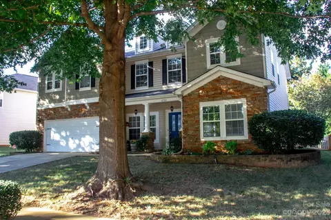 6700 Evanton Loch Rd, Charlotte, NC 28278
