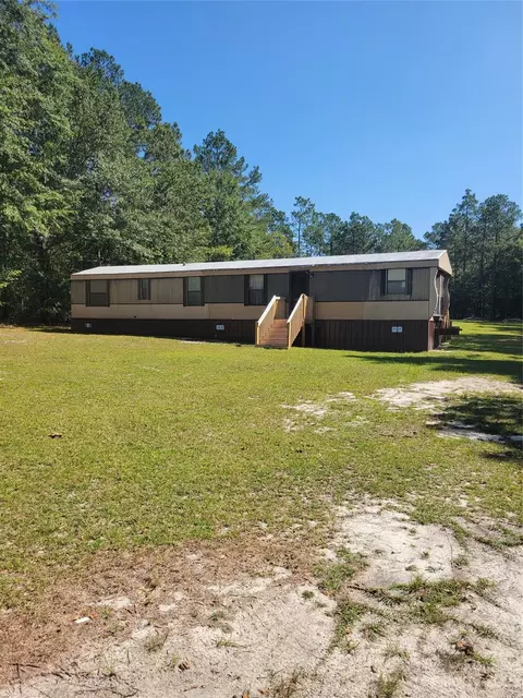 2584 Porter Rd, Cassatt, SC 29032