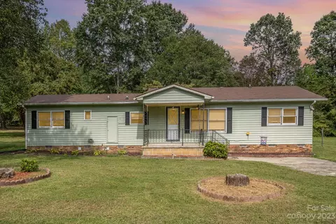 175 Delta Downs Ln, Salisbury, NC 28144