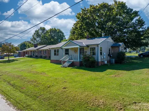 802 E Klutz St, Maiden, NC 28650 photo 21