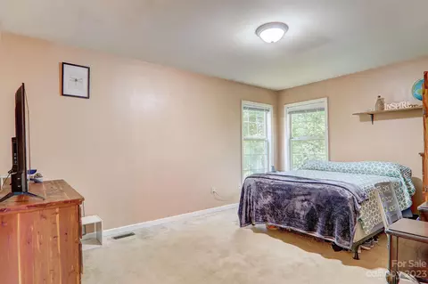 93 Poplar Dr, Clyde, NC 28721 photo 16