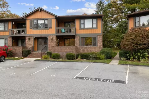 1735 Haywood Manor B Rd #B, Hendersonville, NC 28791