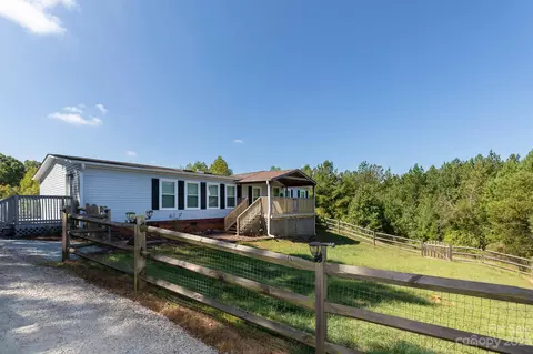 748 Sidney Cornwell Ct, Catawba, SC 29704