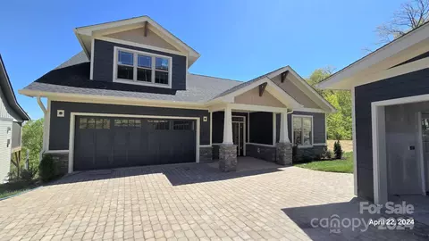 24 Britton Knoll Pass, Arden, NC 28704
